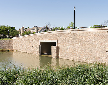 bridge retaining walls